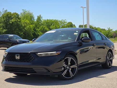 New 2026 Honda Accord Sport image 2