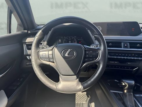 Used 2020 Lexus UX 200 w/ Premium Package FWD image 10