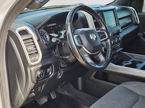 Used 2022 RAM 1500 Big Horn AWD/4WD image 10