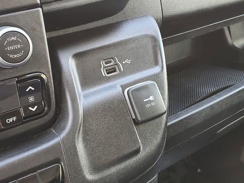 Used 2023 RAM ProMaster 2500 FWD image 20