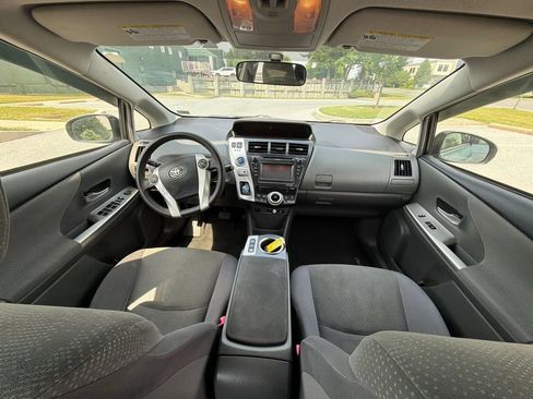 Used 2014 Toyota Prius V Three FWD image 14