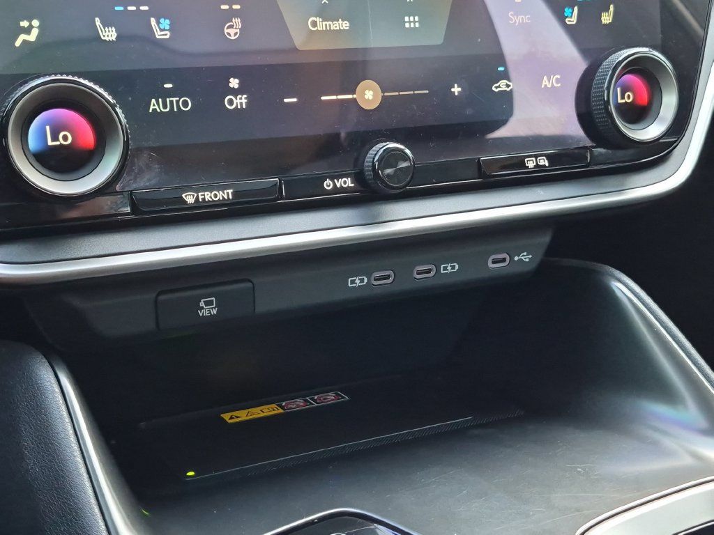 Used 2025 Lexus RZ 300e FWD image 26