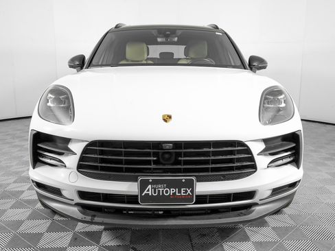Used 2021 Porsche Macan image 2