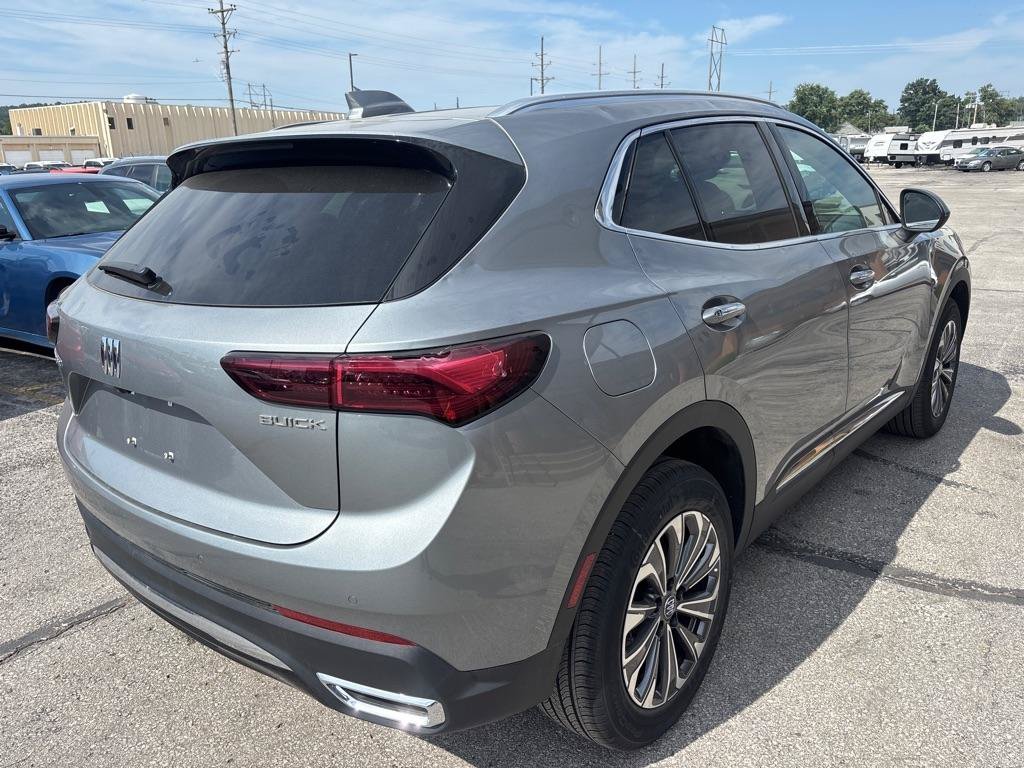 Used 2025 Buick Envision Preferred AWD/4WD image 4