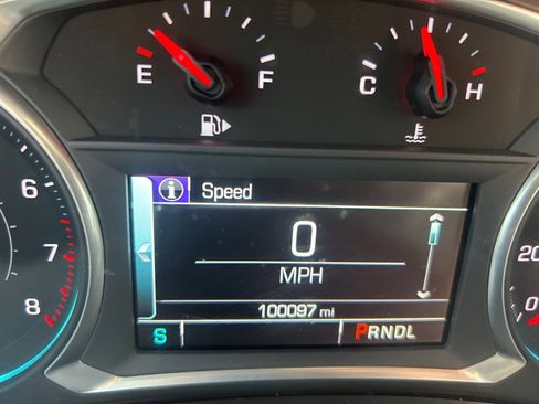 Used 2016 Chevrolet Malibu LT FWD image 14