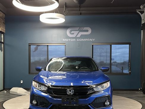 Used 2019 Honda Civic Sport image 8