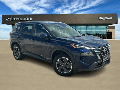 Used 2025 Nissan Rogue SV