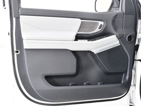 New 2026 Ford Expedition Max Platinum image 26