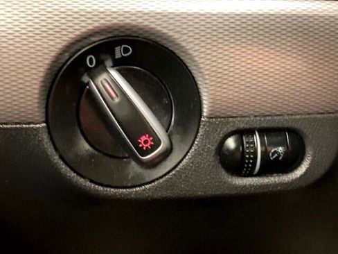 Used 2015 Volkswagen Jetta SE image 26