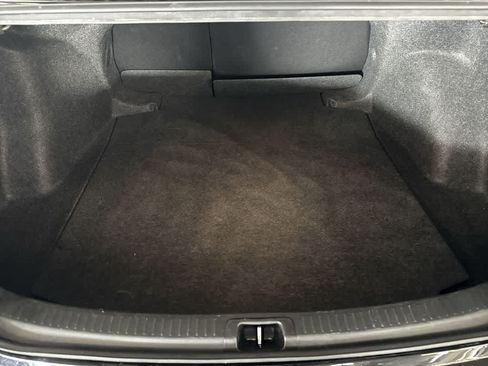 Used 2025 Toyota Corolla LE FWD image 24