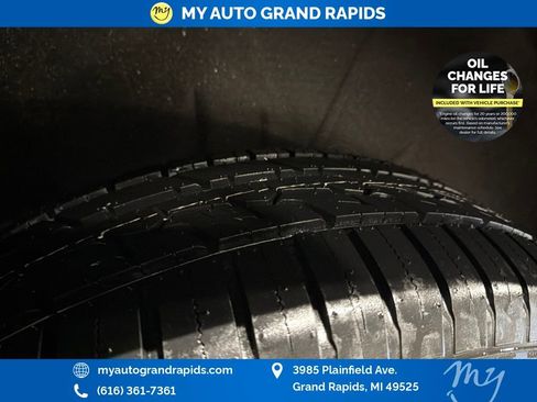 Used 2023 Chevrolet Blazer LT image 84