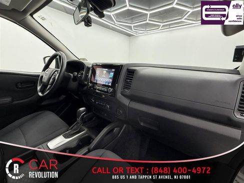 Used 2023 Nissan Frontier S image 42