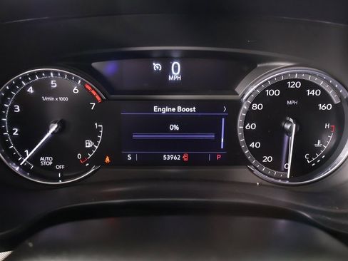 Used 2022 Cadillac XT4 Premium Luxury w/ Safety Alert Package image 4