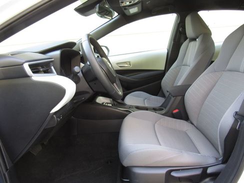 Certified 2026 Toyota Corolla SE FWD image 10