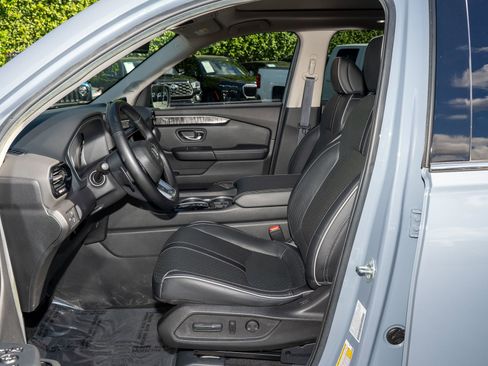 Certified 2023 Honda Pilot Elite image 17