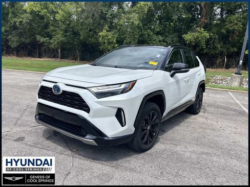 Used 2023 Toyota RAV4 XSE w/ XSE Grade Weather Package AWD/4WD image 3