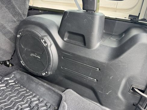 Used 2021 Jeep Wrangler Unlimited Sport w/ Sun And Sound Package AWD/4WD image 18