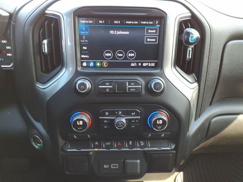 Used 2019 Chevrolet Silverado 1500 RST w/ All-Star Edition AWD/4WD image 16