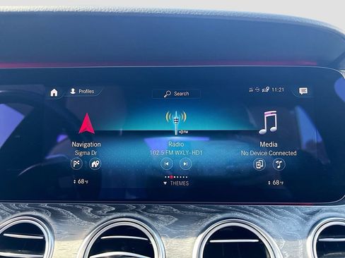 Used 2021 Mercedes-Benz E 53 AMG 4MATIC Sedan image 30