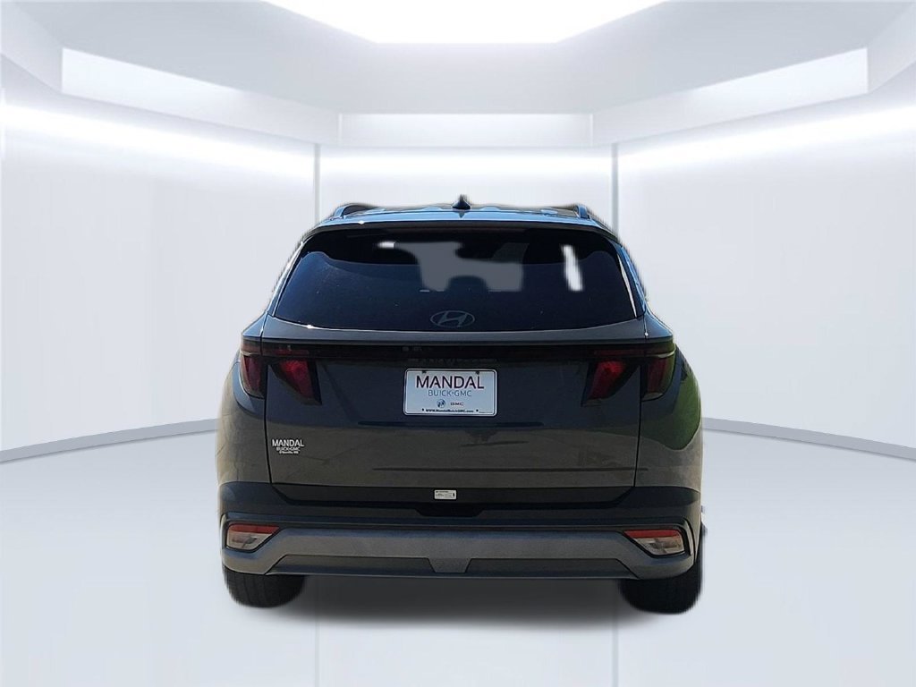 Used 2025 Hyundai Tucson SEL FWD image 6