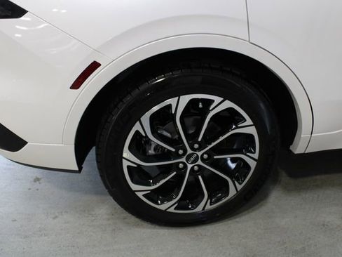 New 2026 Lincoln Nautilus Reserve AWD/4WD image 57