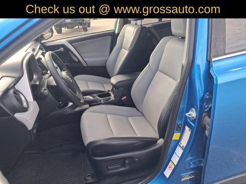 Used 2016 Toyota RAV4 Limited w/ Advanced Technology Package AWD/4WD image 12