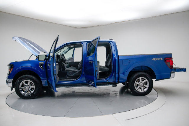 Used 2025 Ford F150 XLT w/ Equipment Group 301A Standard AWD/4WD image 18