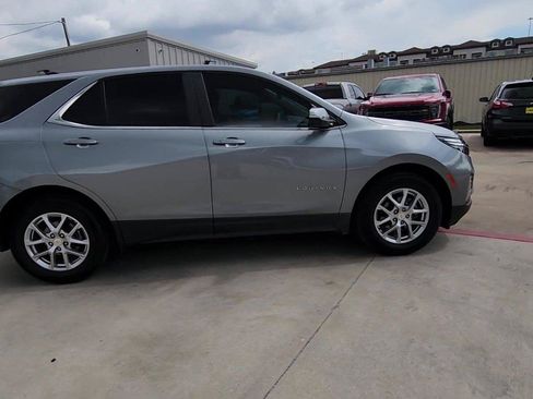 Certified 2024 Chevrolet Equinox LT FWD image 9