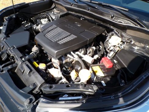 Used 2024 Subaru Forester Limited image 32