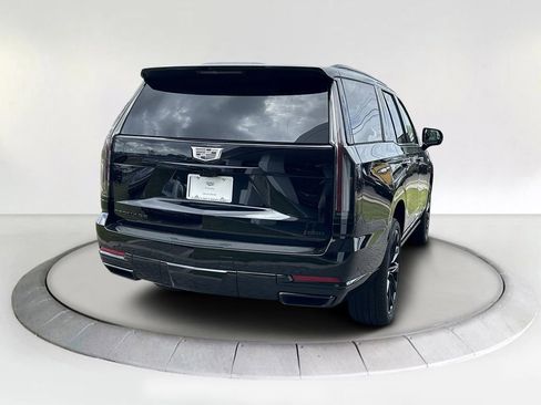 New 2026 Cadillac Escalade Platinum Sport AWD/4WD image 5