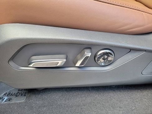 Used 2023 Acura MDX Technology image 9