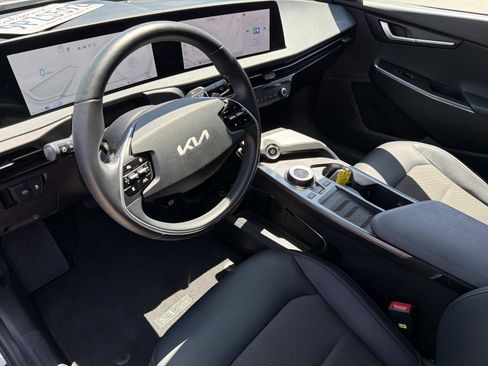 Used 2024 Kia EV6 Light RWD image 7