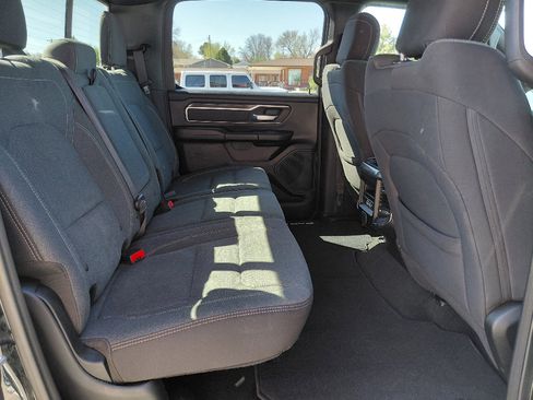 Used 2019 RAM 1500 Big Horn image 10