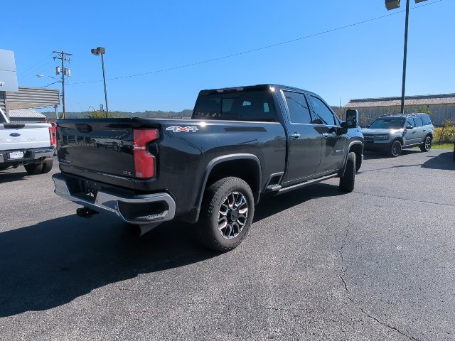 Used 2024 Chevrolet Silverado 2500 LTZ w/ LTZ Convenience Package AWD/4WD image 35