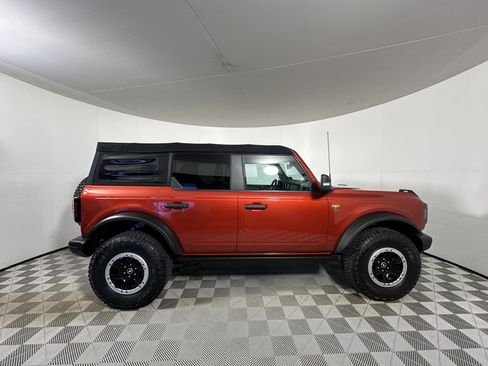 Used 2022 Ford Bronco Badlands w/ Sasquatch Package image 8