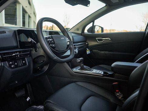 New 2026 Kia Sportage EX w/ EX Panorama Roof Package image 18