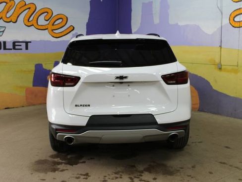Used 2024 Chevrolet Blazer LT w/ Convenience Package FWD image 7