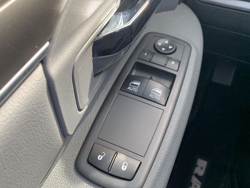 Used 2019 RAM 1500 Tradesman w/ Chrome Plus Package RWD image 10