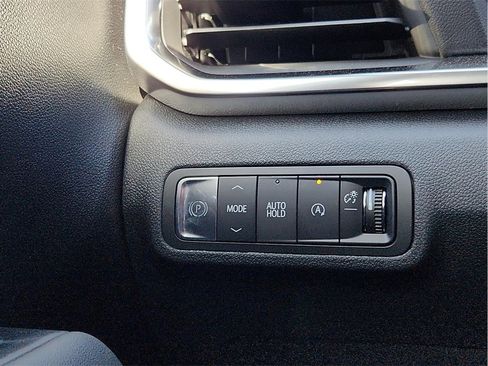 New 2025 GMC Terrain Elevation image 21