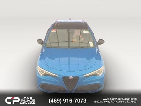 Used 2023 Alfa Romeo Stelvio Veloce AWD/4WD image 3