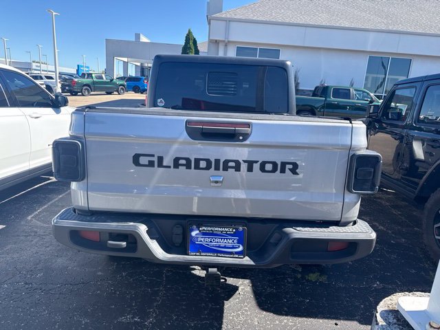 Used 2020 Jeep Gladiator Overland AWD/4WD image 10