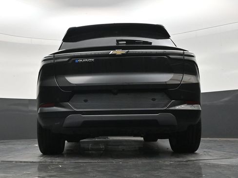 Used 2026 Chevrolet Equinox EV LT w/ Convenience Package II FWD image 22