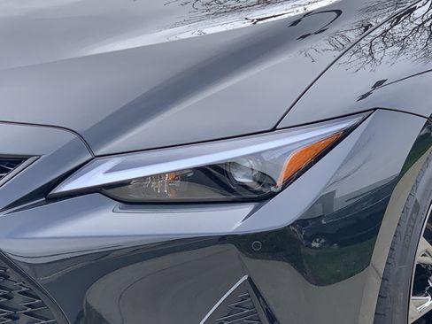 Certified 2025 Lexus IS 350 F Sport w/ Navigation Package image 6