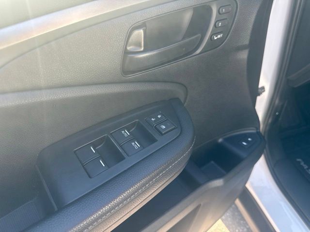 Certified 2024 Honda Passport EX-L image 23