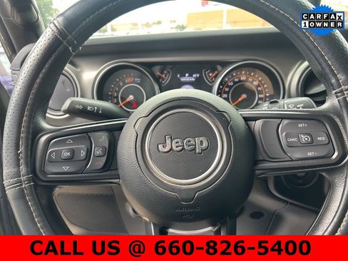Used 2023 Jeep Wrangler Sport image 14