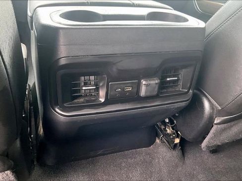 Used 2020 Chevrolet Silverado 1500 RST AWD/4WD image 11