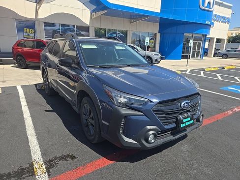 Used 2024 Subaru Outback Onyx Edition XT AWD/4WD image 3