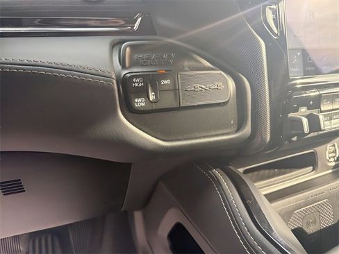 Used 2022 RAM 3500 Limited image 12