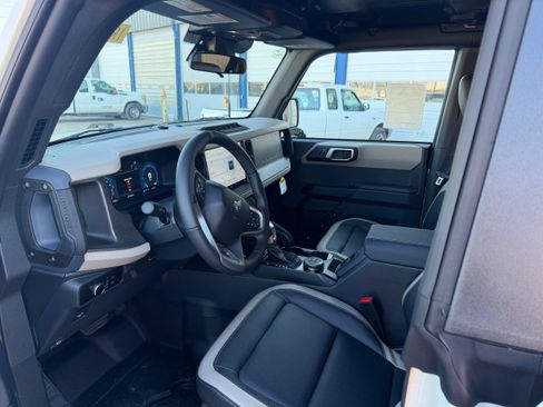 New 2025 Ford Bronco Big Bend w/ Black Diamond Package image 16