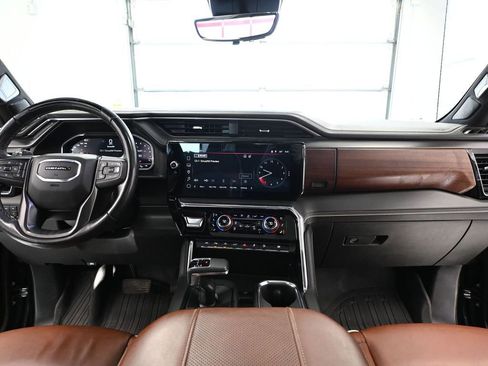 Used 2024 GMC Sierra 1500 Denali Ultimate image 32